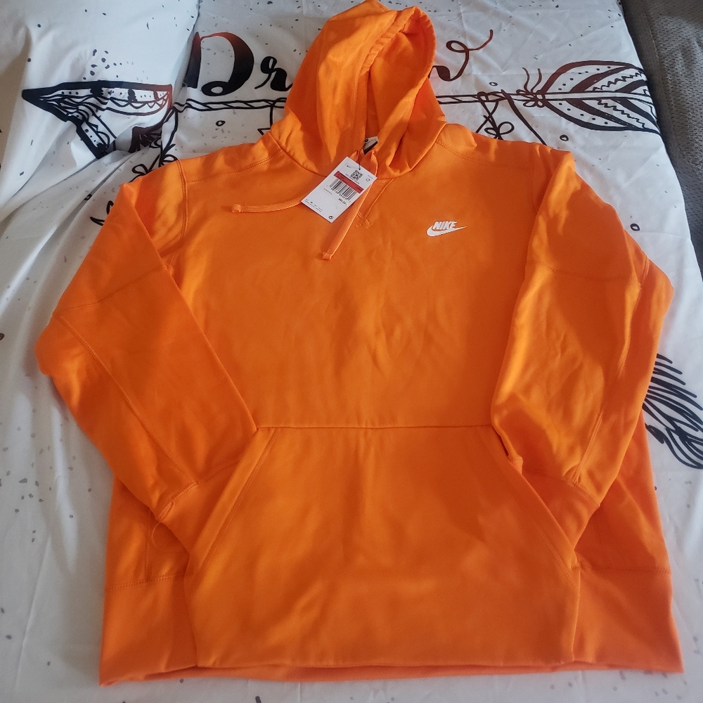 COPY - Nike Sweater NWOT